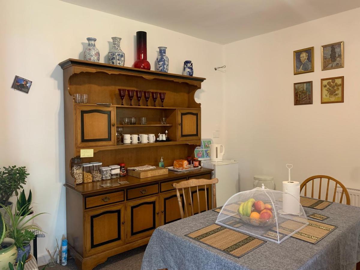 Bed & Breakfast East Of